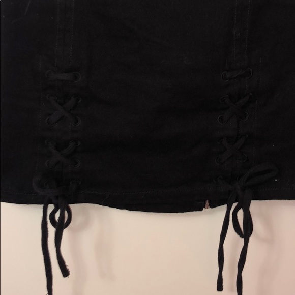 Black jean skirt - Picture 4 of 4